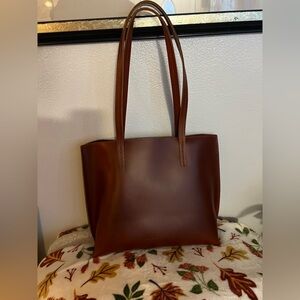 Portland Leather medium August tote in madrone BNNU